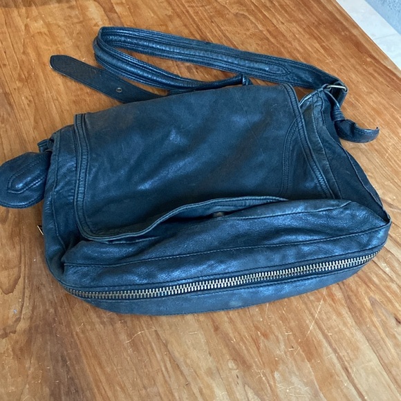 🇦🇷 Leather Rapsodia (like Anthropologie) Hobo Bag - Picture 2 of 8
